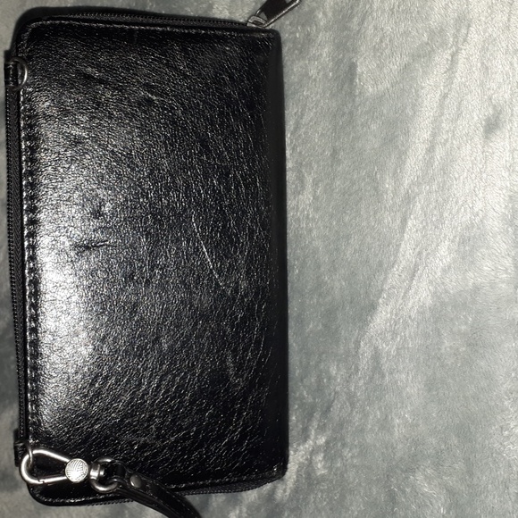 The Sak~ Black Leather Iris Wallet with Wristlet - Picture 2 of 4